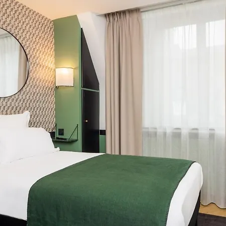 Отель Bristol Union Intra Muros 3*